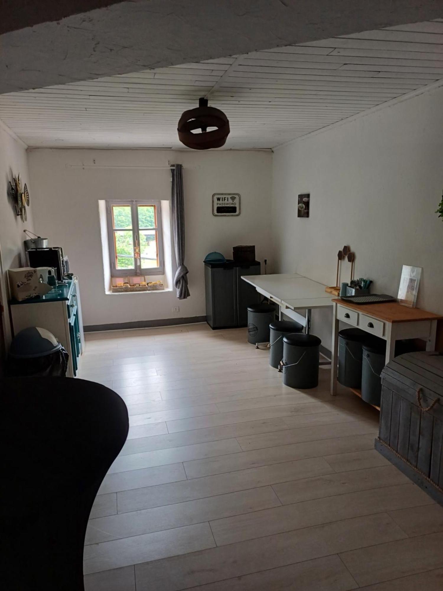 Auberge Des Platanes Villevocance Luaran gambar